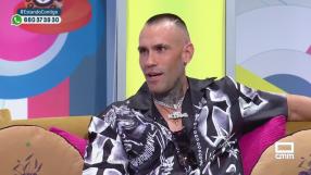 Davi Alarcón interpreta su nueva canción "Dime qué"