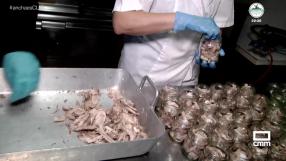 Comer platos tradicionales sin ensuciar con Guisos El Lobo