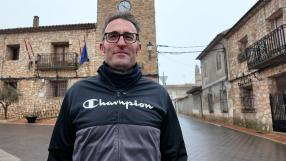 El único escultor con motosierra de Castilla-La Mancha