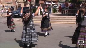 Motilla del Palancar disfruta de los bailes del grupo Meriñaque