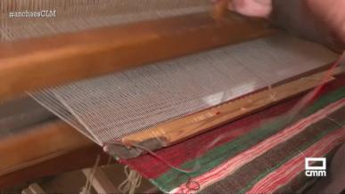En Tortuera tienen un telar del siglo XX