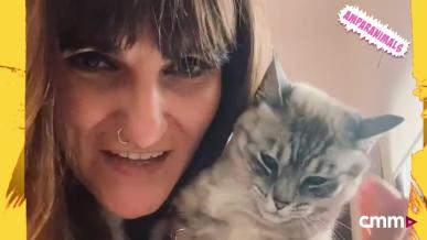 Capítulo 29: la cantante Rozalén, su gatita Canela y el gato Juanico de Dejando Huella