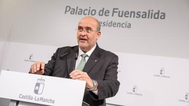 El Gobierno regional plantea al PP acordar el Estatuto de Autonomía y dejar la Ley Electoral para 2027