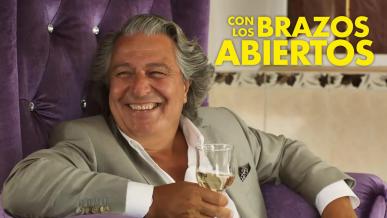 Con los brazos abiertos