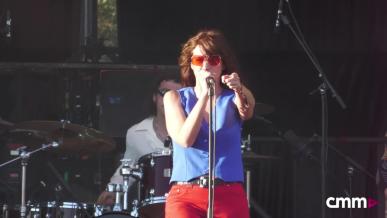 Concierto de Nat Simons en el Festival Gigante 2025