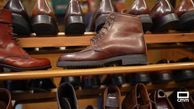 En San Pablo se crean zapatos de sangre azul