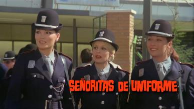 Señoritas de uniforme