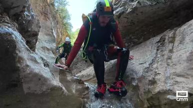 Hacemos el barranco de Poyatos con la Federación de Montaña