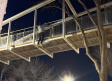 Multa de 600 euros a un joven de La Solana por hacer dominadas colgado de un puente y publicarlo en redes sociales