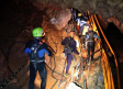 Tailandia interrumpe el rescate tras lograr sacar de la cueva a cuatro niños