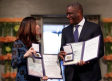 La activista Murad y el médico Mukwege recogen el Nobel de la Paz por luchar contra la violencia sexual