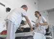 Begoña y otros alumnos de Fisioterapia de la ONCE se forman en el Hospital de Parapléjicos