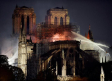 Extinguido el incendio en Notre Dame: se han quemado dos tercios de la techumbre