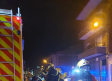 Cuatro personas atendidas por inhalar humo en un incendio en Mora (Toledo)