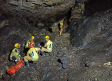 Complicado rescate de tres horas de una mujer que cayó en el interior de una cueva en Cuenca