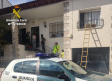 La Guardia Civil auxilia a una mujer mayor que se había desmayado en su casa en Yunclillos (Toledo)
