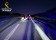 Una patrulla de la Guardia Civil salva la vida a un conductor con síntomas de infarto en Villares del Saz
