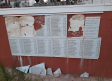 Apedreadas las placas de 300 represaliados de la Guerra Civil, enterrados en una fosa común en Uclés (Guadalajara)