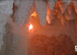 Una cueva cubierta de sal del Himalaya