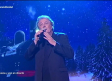 Francisco canta ‘Blanca Navidad’