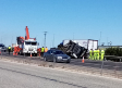 Muere el conductor de un camión tras volcar en la A-31 en La Roda (Albacete)