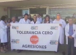 Protesta en Bolaños contra la agresión a dos sanitarias que atendían a un paciente en su domicilio