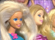Vanesa nos enseña su colección de Barbie en Talavera de la Reina