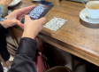 La policía alerta del uso de códigos QR falsos colocados en mesas de bares, restaurantes o carteles