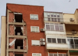 Los técnicos inspeccionan el edificio de Albacete del que se desprendió la fachada por "Ciarán"
