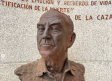 Ofrecen 10.000 euros de recompensa a quien encuentre un busto robado en el cementerio de Los Yébenes