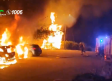 Un incendio en un aparcamiento público de Puertollano deja cuatro coches calcinados