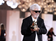 Pedro Almodóvar se hace con el León de Oro de Venecia gracias a 'La habitación de al lado'