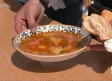 Costillas con patatas para despedir las fiestas de Chueca