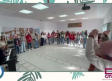 Alumnos de 5º y 6º del CEIP Valparaíso de Toledo cantan con Rozalén