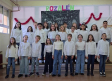 El colegio San José de Calasanz de Los Yébenes canta con Rozalén