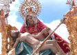 Santa Olalla arropa a su 'Virgen Chica' en su día grande