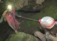 Les demostramos cómo las ganas de hacer espeleología ganan