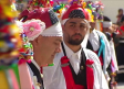Los Pecados y Danzantes recorren las calles de Camuñas en la festividad del Corpus Christi