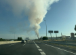 El incendio de una fábrica de baterías de litio en Azuqueca de Henares origina una nube tóxica