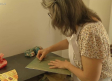 La artista Carmen Ibáñez nos explica su técnica de grabado