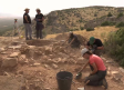 Estudiantes de arqueología trabajan en el yacimiento de La Chorrera en Los Yébenes