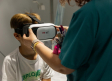 Unas gafas de realidad virtual ayudan a reducir la ansiedad y el dolor durante pruebas pediátricas