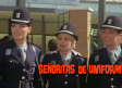 Señoritas de uniforme