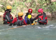 Formación de bomberos en el río Júcar a su paso por Cuenca