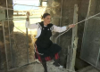 Dos hermanas de Yeste continúan la tradición del toque manual de campanas