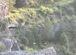 Muere un ciclista al caer por un terraplén en Cuenca