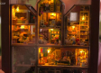 Ana, vecina de Jadraque que crea casitas de todas las temáticas