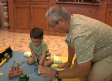 Los abuelos, canguros por excelencia en el verano