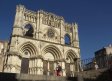 Los turistas eligen museos y edificios históricos para combatir el calor en Cuenca