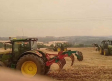 Los agricultores de Romanillos de Atienza colaboran con el Infocam realizando cortafuegos